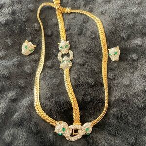 Vintage Beautiful Gold and Green Panther Jewelry Set